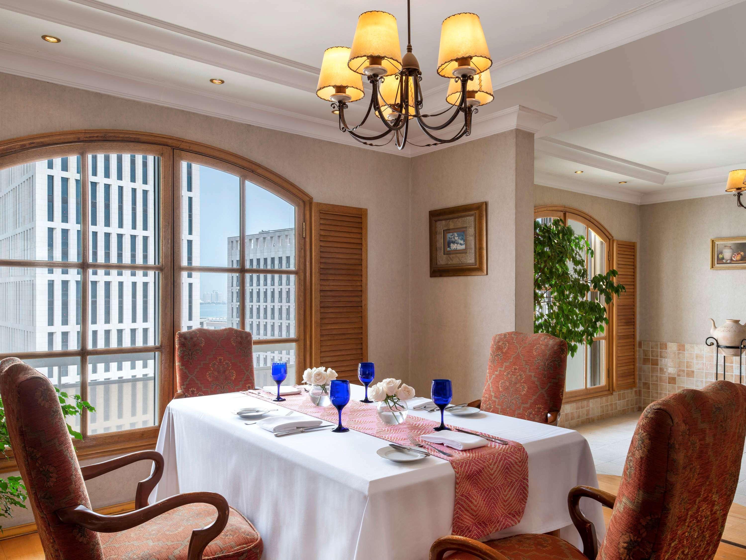 Treffen House Doha - Souq Waqif And Next To Msheireb Metro Station Hotell Exteriör bild