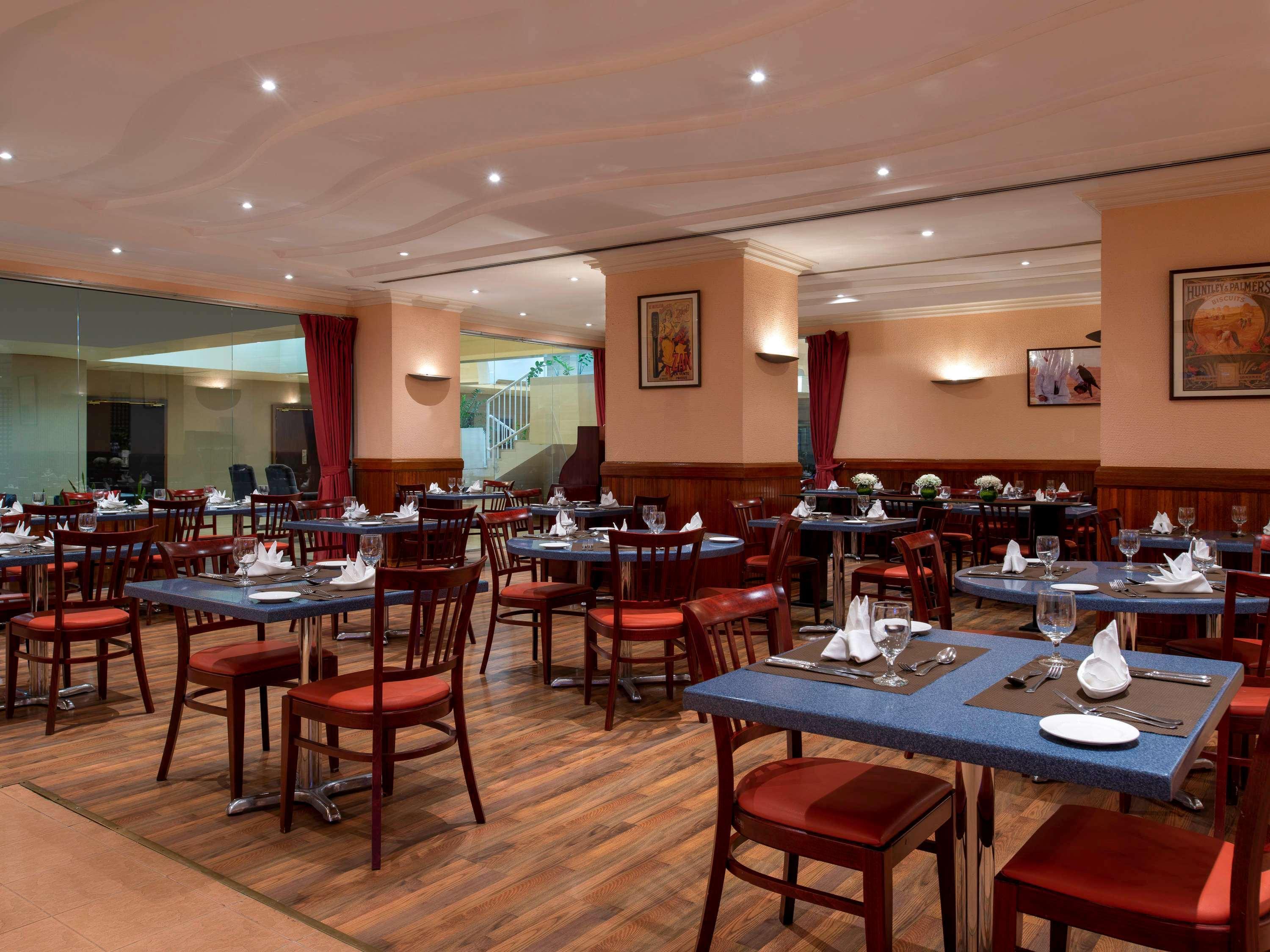 Treffen House Doha - Souq Waqif And Next To Msheireb Metro Station Hotell Exteriör bild